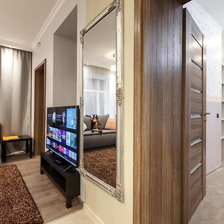 Parkcosylux Two Bedrooms Apart Free Parking Riga Luaran gambar