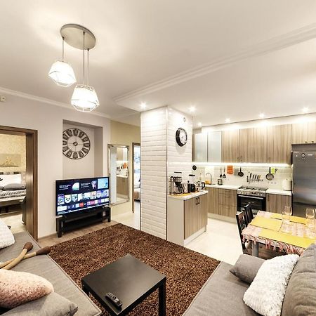 Parkcosylux Two Bedrooms Apart Free Parking Riga Luaran gambar