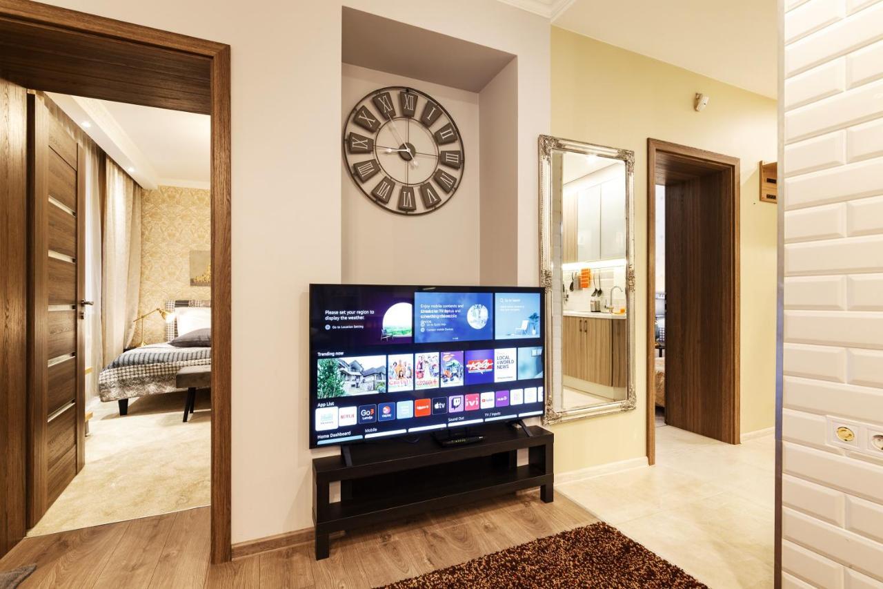 Parkcosylux Two Bedrooms Apart Free Parking Riga Luaran gambar
